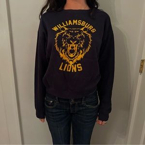 “williamsburg lions” graphic navy blue and gold crewneck